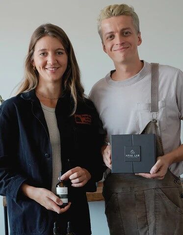 Foto von der Marke bereitgestellt