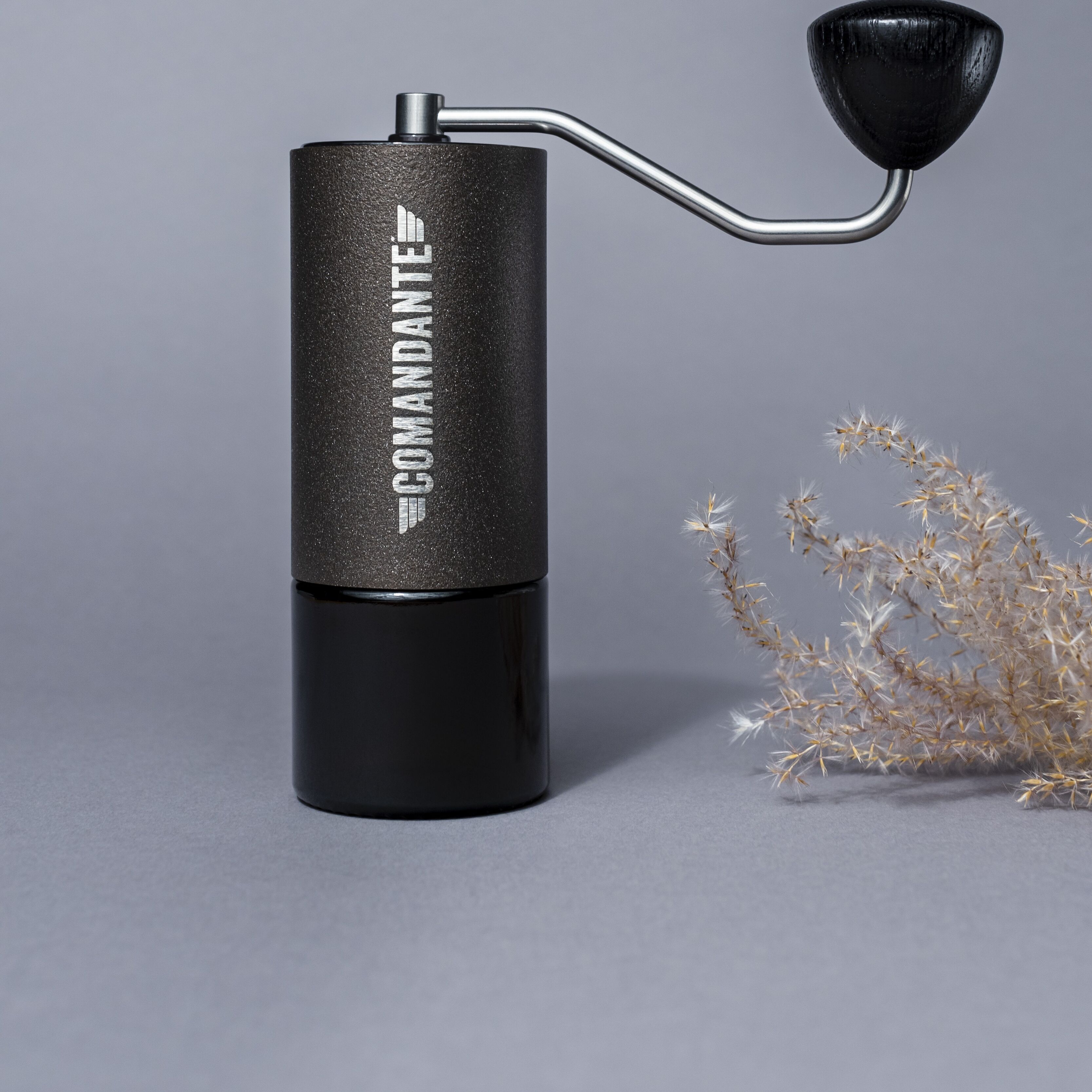 COMANDANTE C40 CM AMB 7